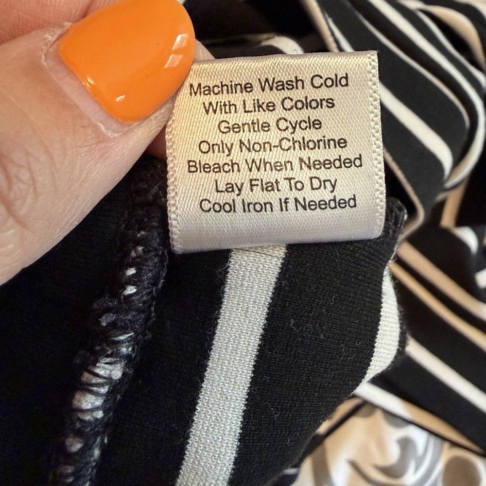 Charlotte Russe Large Y2K Black White Stripe Mini Pencil Skirt Sexy Whimsygoth - Picture 8 of 8